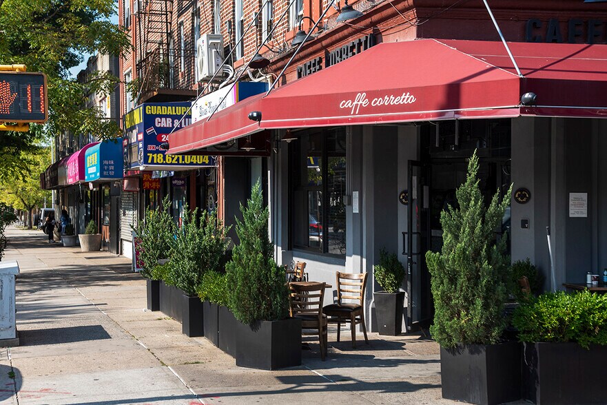 1980 65th St, Brooklyn, NY à vendre - Photo de l’immeuble – Image 2 sur 6