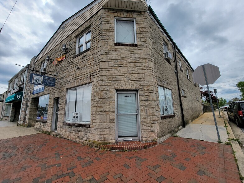 8118 Harford Rd, Baltimore, MD à louer - Photo de l’immeuble – Image 3 sur 3
