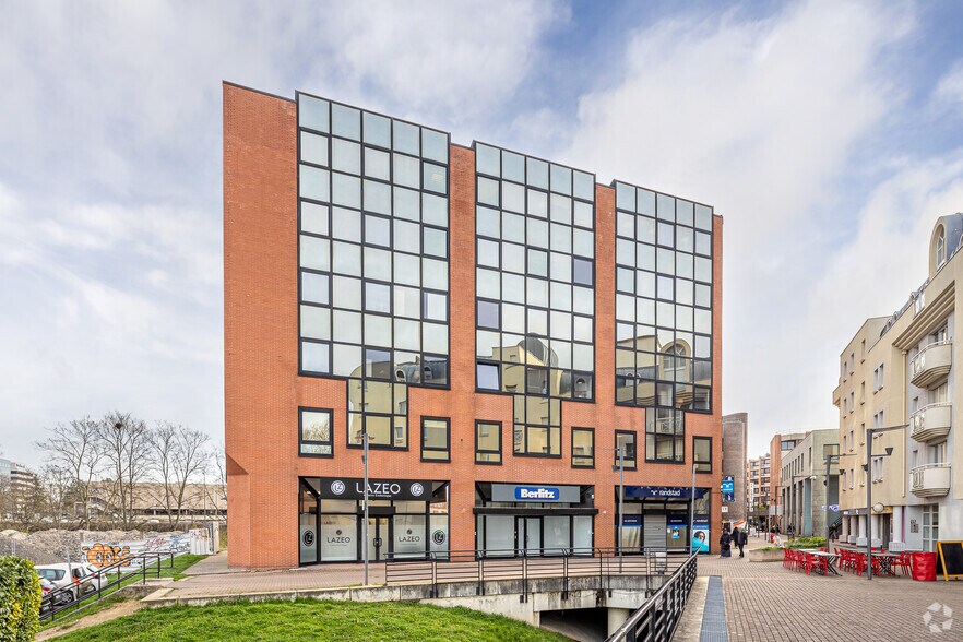 16 Rue Traversière, Cergy à louer - Photo de l’immeuble – Image 1 sur 4