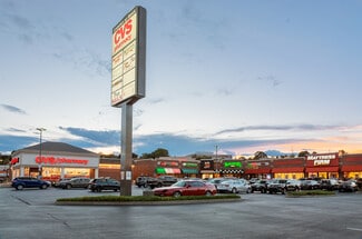 Plus de détails pour 2111 N Roan St, Johnson City, TN - Local commercial à louer