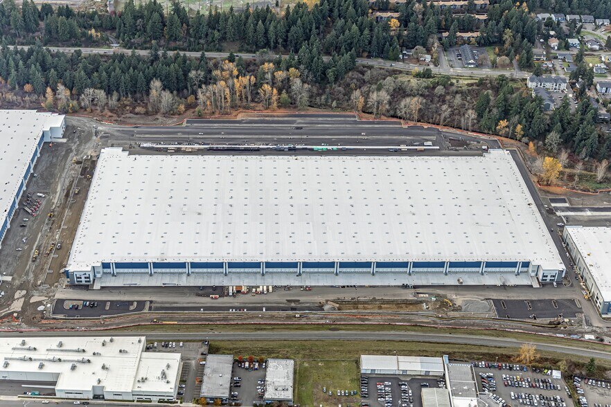 5802 S Burlington Way, Tacoma, WA à louer - Photo de l’immeuble – Image 2 sur 5