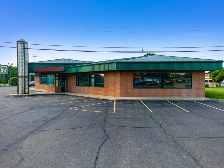 146 S Venoy Rd, Westland, MI à louer - Photo principale – Image 1 sur 14