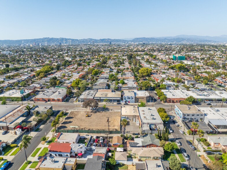 4410-4422 W Jefferson Blvd, Los Angeles, CA à vendre - Aérien – Image 1 sur 4