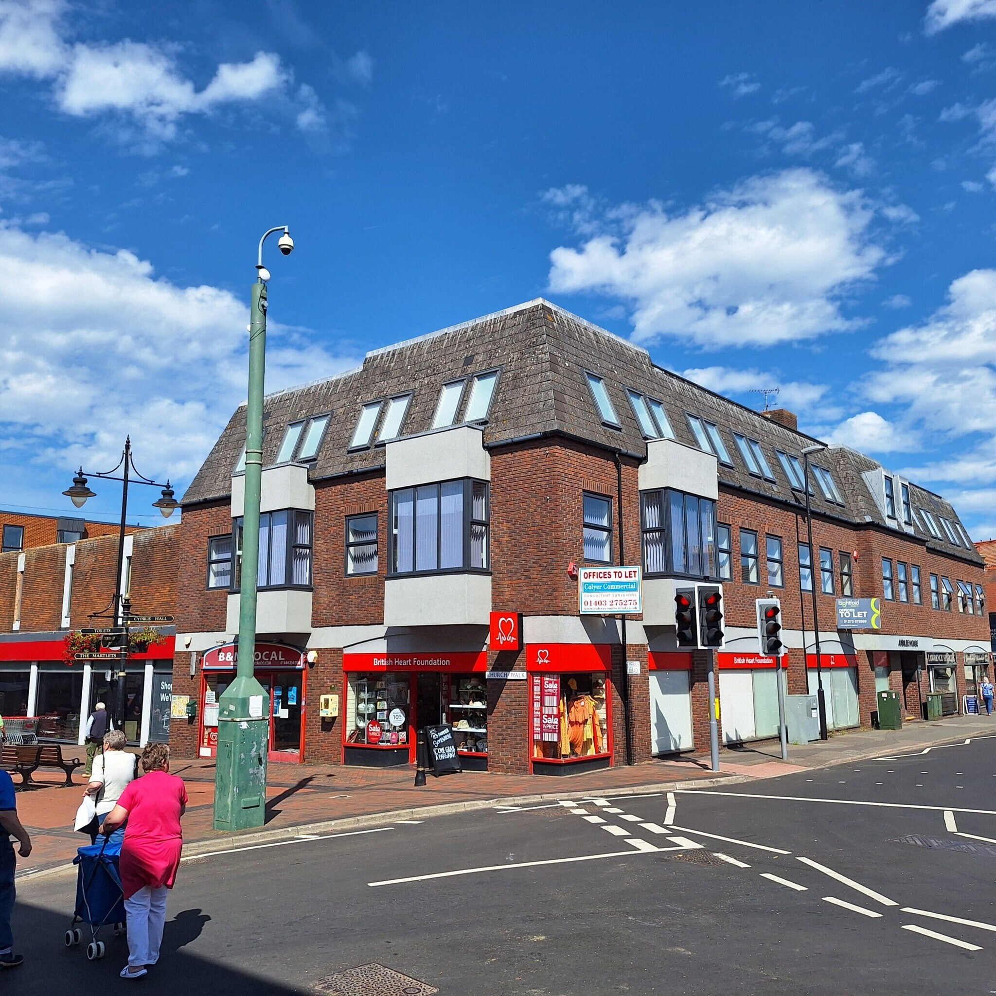 Church Walk, Burgess Hill à louer Photo de l’immeuble– Image 1 sur 3