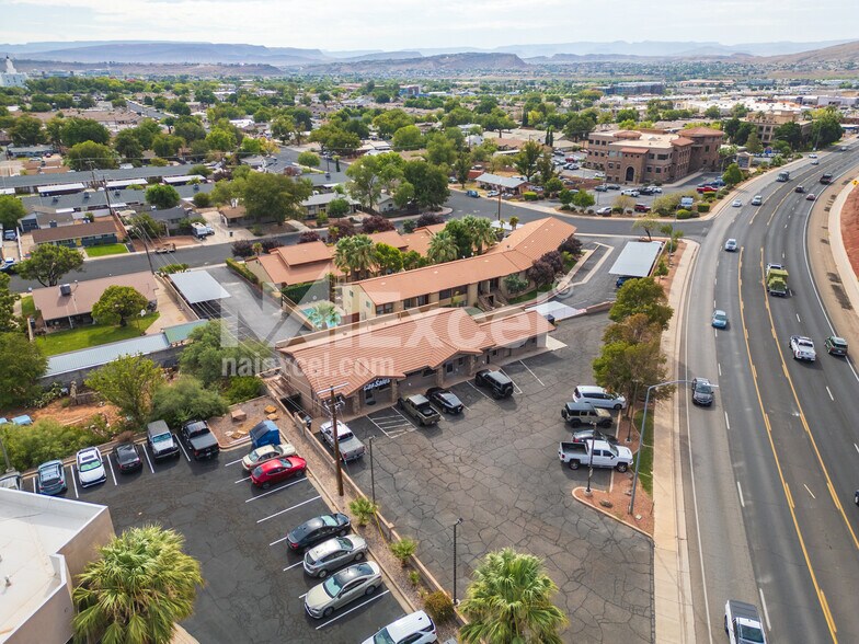 465 S Bluff St, Saint George, UT à louer - Photo de l’immeuble – Image 2 sur 5