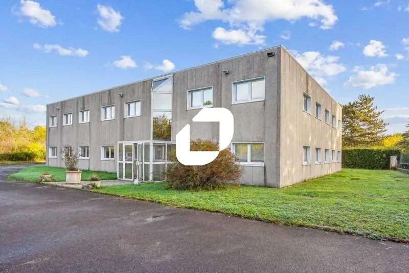 Bureau dans Nozay à louer Photo de l’immeuble– Image 1 sur 15