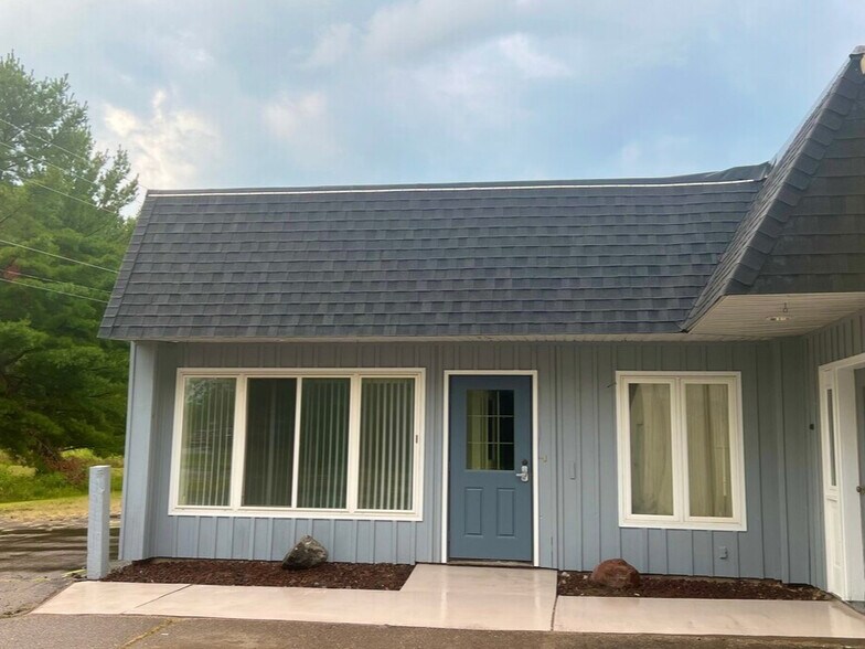 675 E Allman St, Medford, WI à vendre - Photo de l’immeuble – Image 2 sur 18