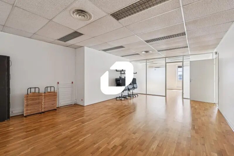 32 Rue De Paradis, Paris à vendre - Photo intérieure – Image 3 sur 37