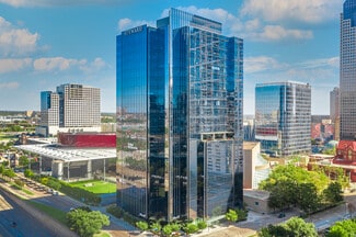 Plus de détails pour 1900 N Pearl St, Dallas, TX - Local commercial à louer