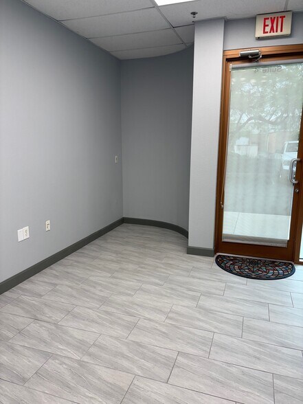 3580 W Electra Ln, Glendale, AZ à louer - Photo intérieure – Image 2 sur 9