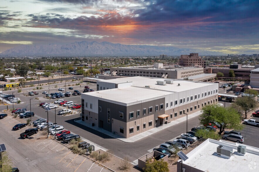 1707 W St Mary's Rd, Tucson, AZ à louer - Aérien – Image 3 sur 6