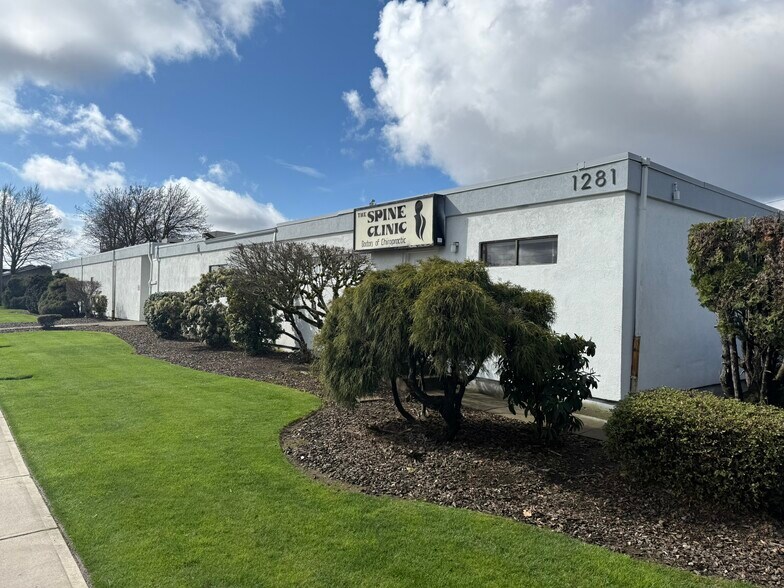 1251-1261 Lancaster Dr NE, Salem, OR à vendre - Photo de l’immeuble – Image 2 sur 3