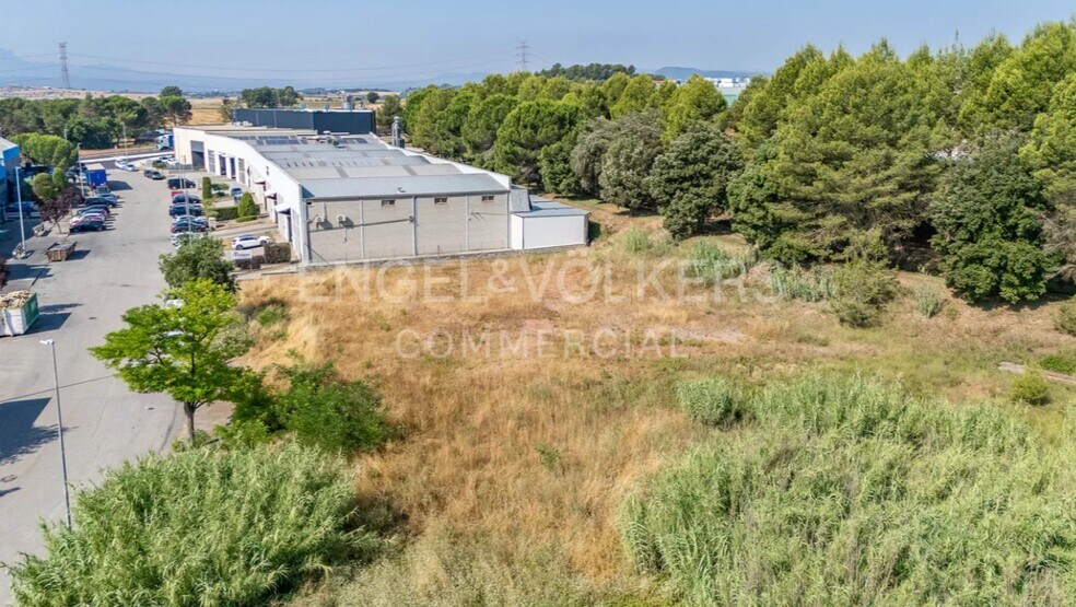 Terrain dans Sant Fruitós de Bages, Barcelona à vendre - Photo de l’immeuble – Image 2 sur 4
