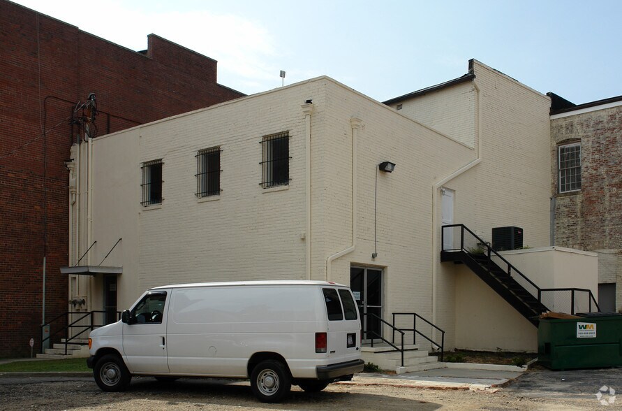 214 Hay St, Fayetteville, NC à louer - Photo de l’immeuble – Image 2 sur 34