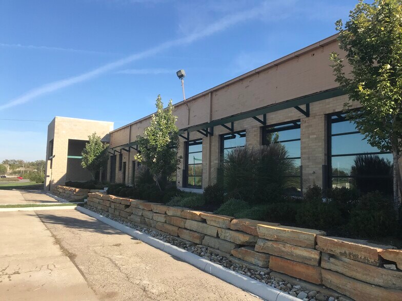 371-528 Maier Pl, Columbus, OH à louer - Photo de l’immeuble – Image 2 sur 13