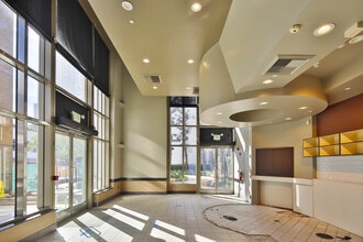 1999 Avenue of the Stars, Los Angeles, CA à louer Photo intérieure– Image 1 sur 6