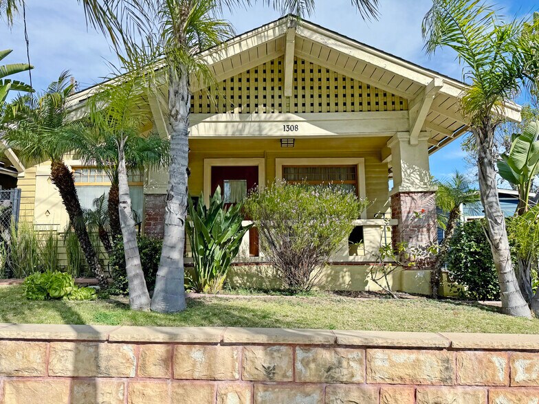 1308 De la Vina St, Santa Barbara, CA à vendre - Photo principale – Image 1 sur 1