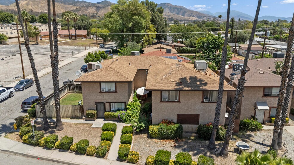 4485 Sierra Way, San Bernardino, CA à vendre - Photo de l’immeuble – Image 3 sur 7