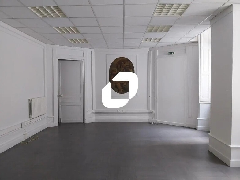 Bureau dans Nantes à louer - Photo de l’immeuble – Image 3 sur 12