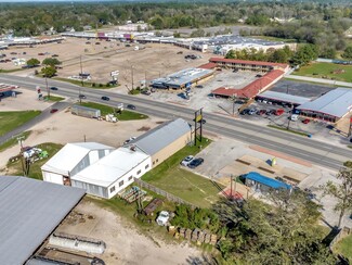 Plus de détails pour 205 N Timberland Dr, Lufkin, TX - Local commercial à vendre