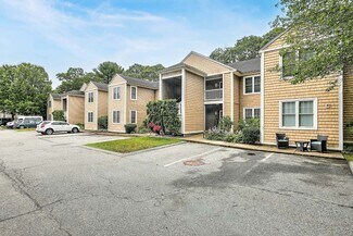 Plus de détails pour 70 Turner St, Warwick, RI - Logement à vendre