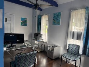 4304-4306 S Claiborne Ave, New Orleans, LA à louer Photo intérieure– Image 2 sur 9