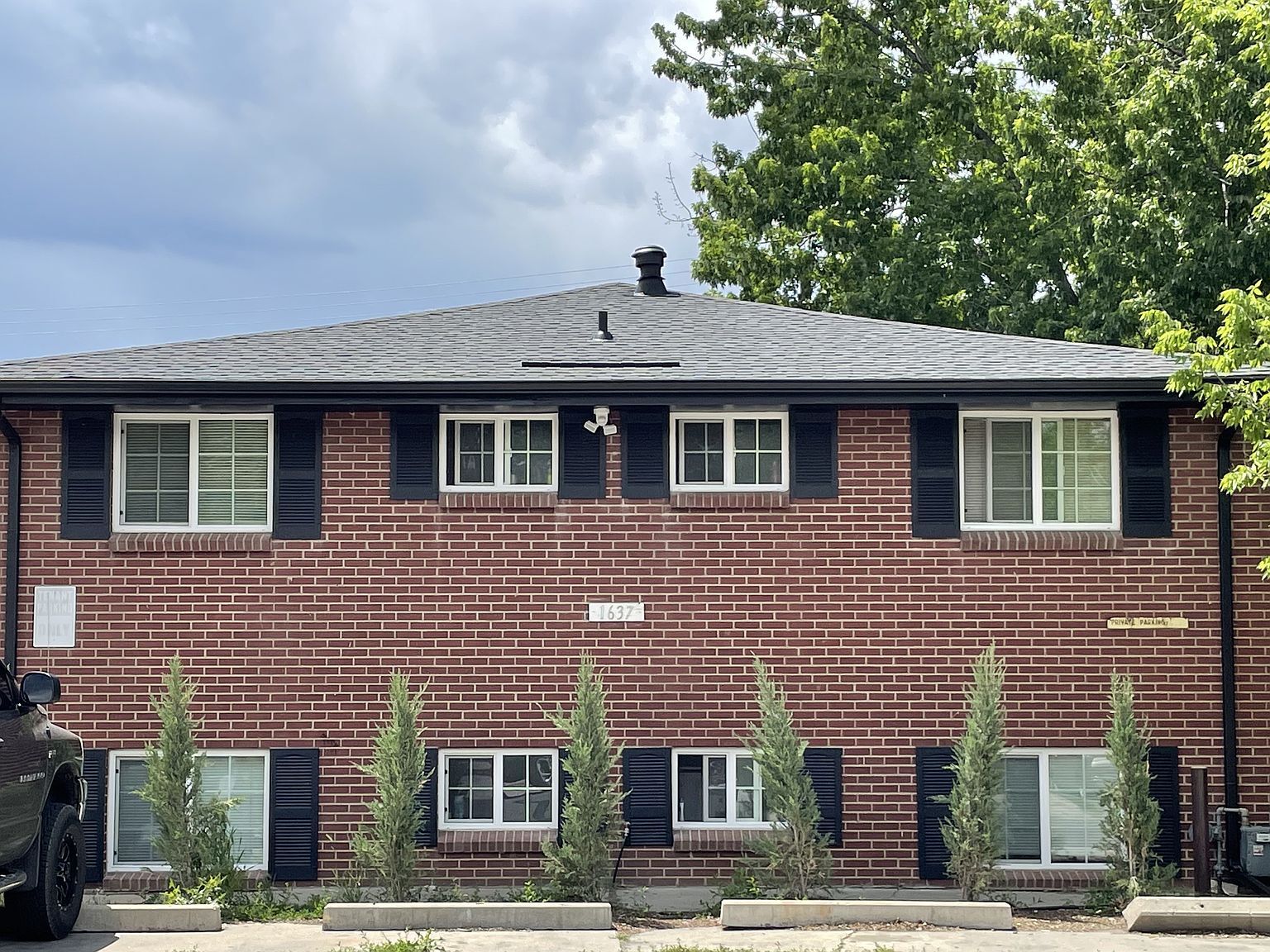 1637 Kimbark St, Longmont, CO à vendre Photo principale– Image 1 sur 11