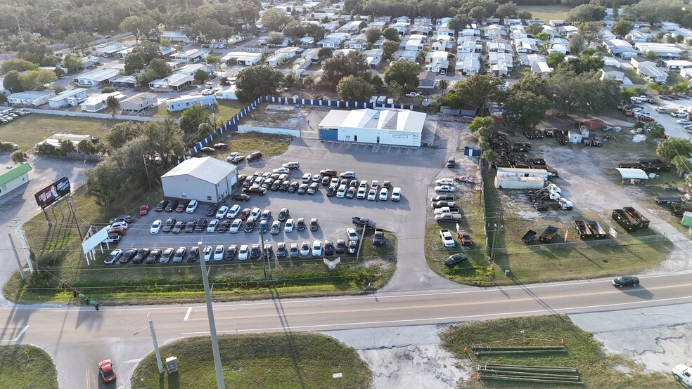5004 15th E st, Bradenton, FL à vendre - Photo de l’immeuble – Image 2 sur 3