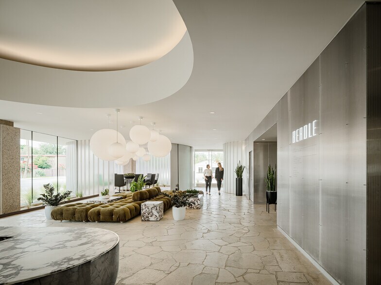500 E Thomas Rd, Phoenix, AZ à louer - Photo intérieure – Image 2 sur 5