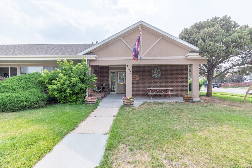 2120 Logan Ave, Cheyenne, WY à vendre - Photo de l’immeuble – Image 3 sur 40