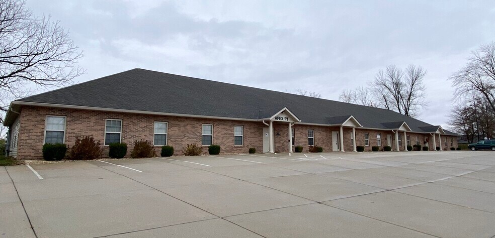 144 Lincoln Place Ct, Belleville, IL à louer - Photo de l’immeuble – Image 2 sur 8