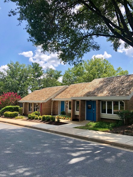 12000-12018 Veirs Mill Rd, Silver Spring, MD à louer - Photo de l’immeuble – Image 2 sur 7