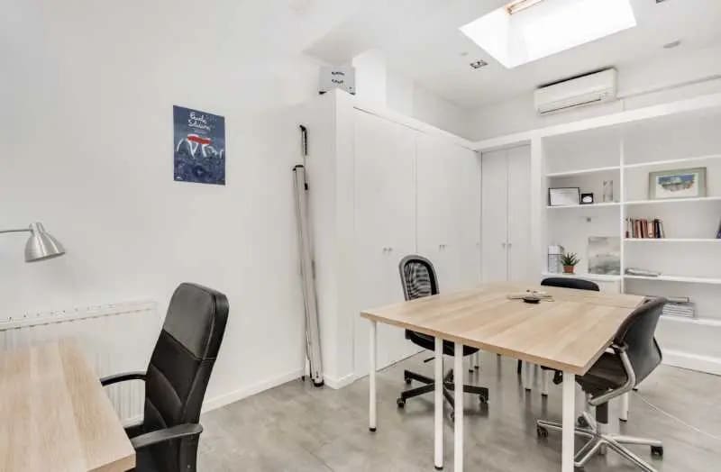 Bureau dans Paris à vendre - Photo de l’immeuble – Image 3 sur 48