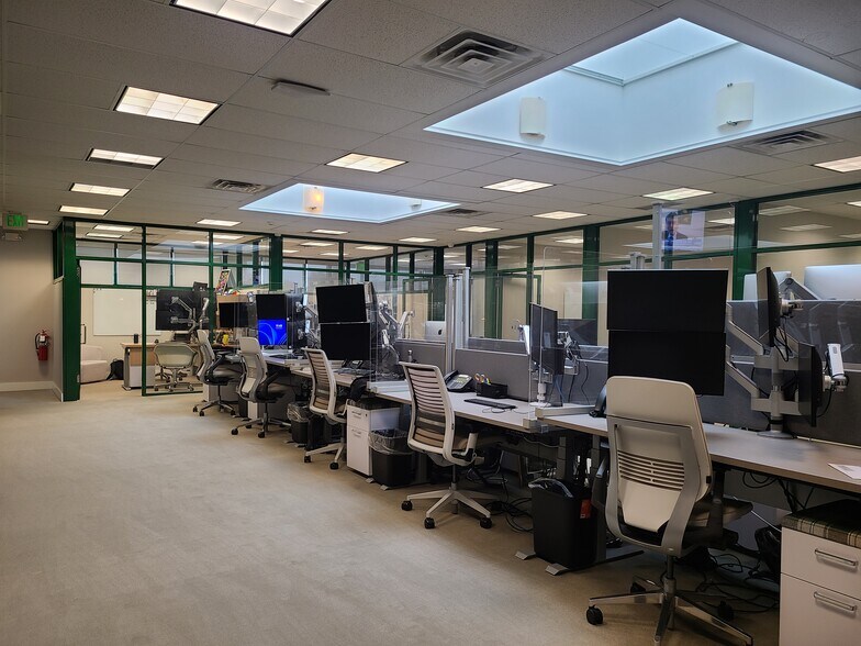 30 Maple St, Summit, NJ à louer - Photo de l’immeuble – Image 3 sur 8