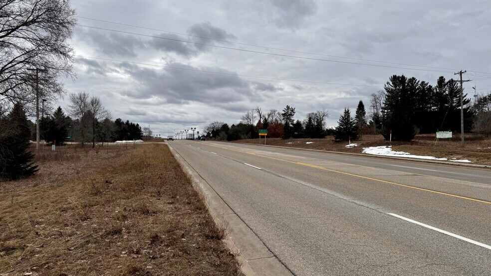 7801 US-131 Hwy, Cadillac, MI à vendre - Photo principale – Image 1 sur 32