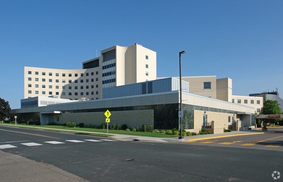 6525 S France Ave, Edina, MN à louer - Photo de l’immeuble – Image 3 sur 8