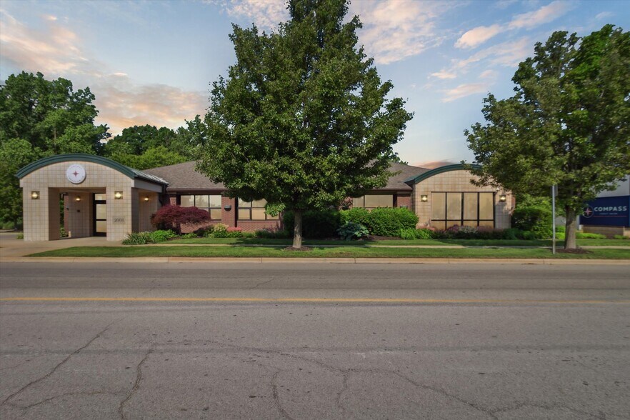 115 S Stone Rd, Fremont, MI à vendre - Photo de l’immeuble – Image 2 sur 22