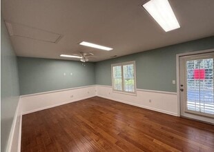 7741 Market St, Wilmington, NC à louer Photo intérieure– Image 2 sur 4