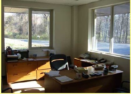 14 Francis J. Clarke Cir, Bethel, CT à louer - Photo intérieure – Image 3 sur 25