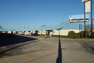Plus de détails pour 1015 N Interstate 35E, Carrollton, TX - Local d'activités à louer