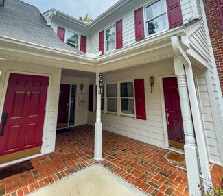 Plus de détails pour 7404 Chapel Hill Rd, Raleigh, NC - Bureau à vendre