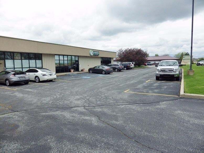 2246 Industrial Dr, Highland, IN à louer - Photo de l’immeuble – Image 3 sur 8