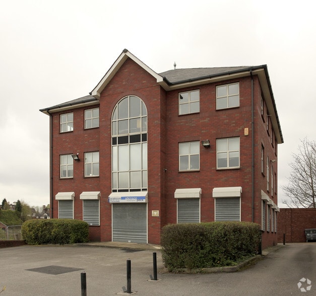 45 Waterloo Rd, Stockport à louer - Photo principale – Image 1 sur 5