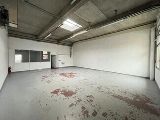 Plus de détails pour Industriel/Logistique à louer