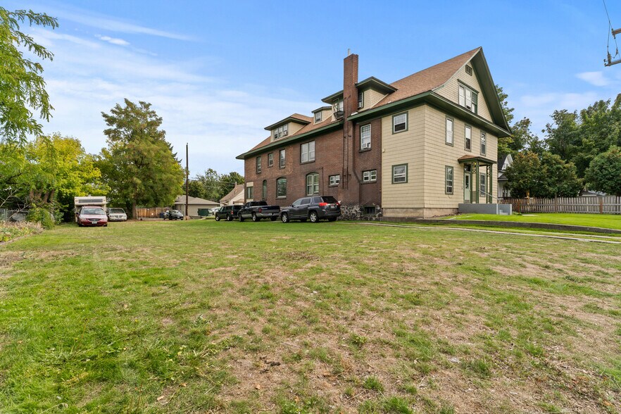 1414-1418 N Lincoln St, Spokane, WA à vendre - Photo de l’immeuble – Image 3 sur 13