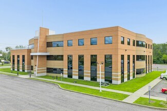 Plus de détails pour 400 Boul Armand-Frappier, Laval, QC - Bureau, Industriel/Logistique à louer