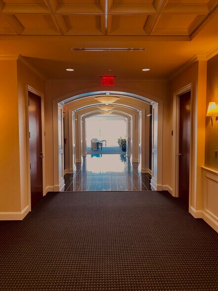 301 Riverview Ave, Norfolk, VA à louer - Photo intérieure – Image 3 sur 4