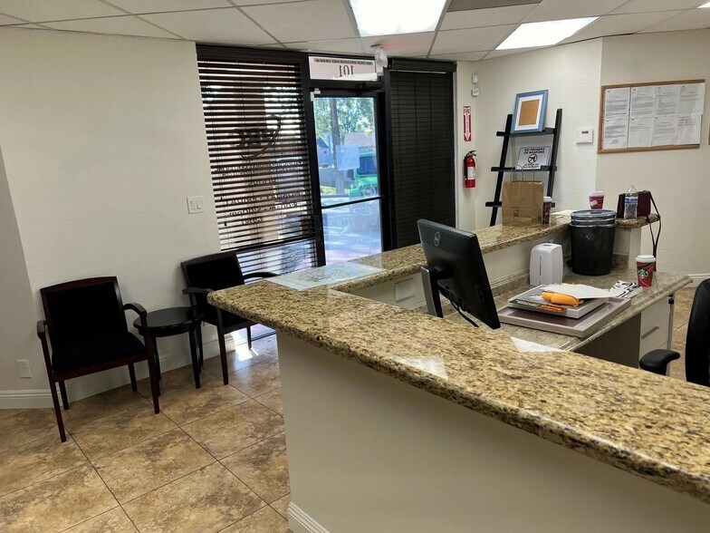 6344 E Brown Rd, Mesa, AZ à louer - Photo intérieure – Image 2 sur 15
