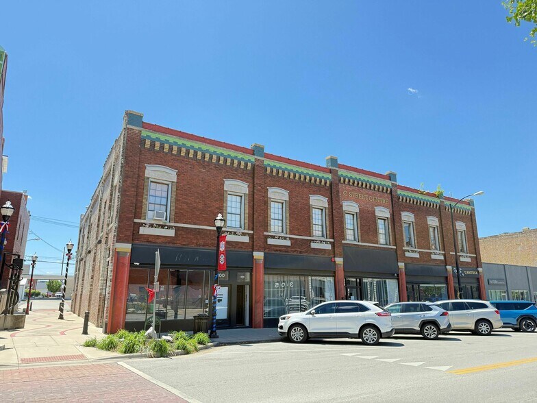 300-308 W Commercial St, Springfield, MO à vendre - Photo de l’immeuble – Image 2 sur 18