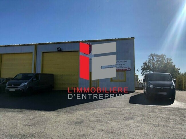 Plus de détails pour Local d'activités à louer